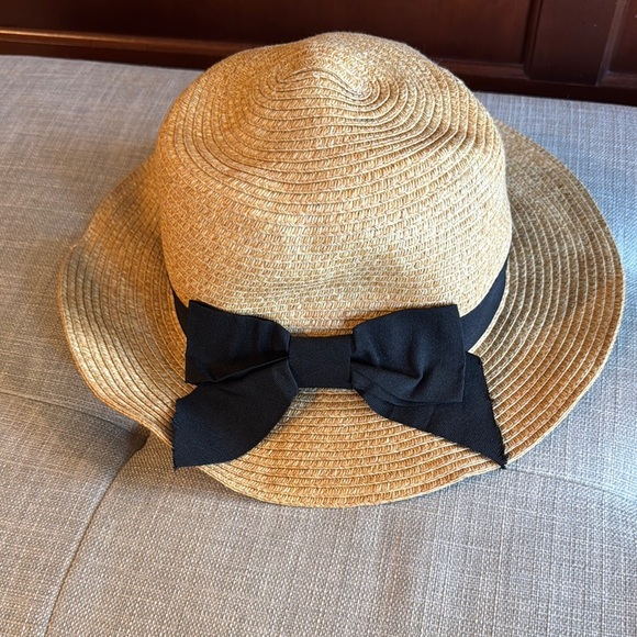 Target Accessories - Tan Sun Hat with Black Bow